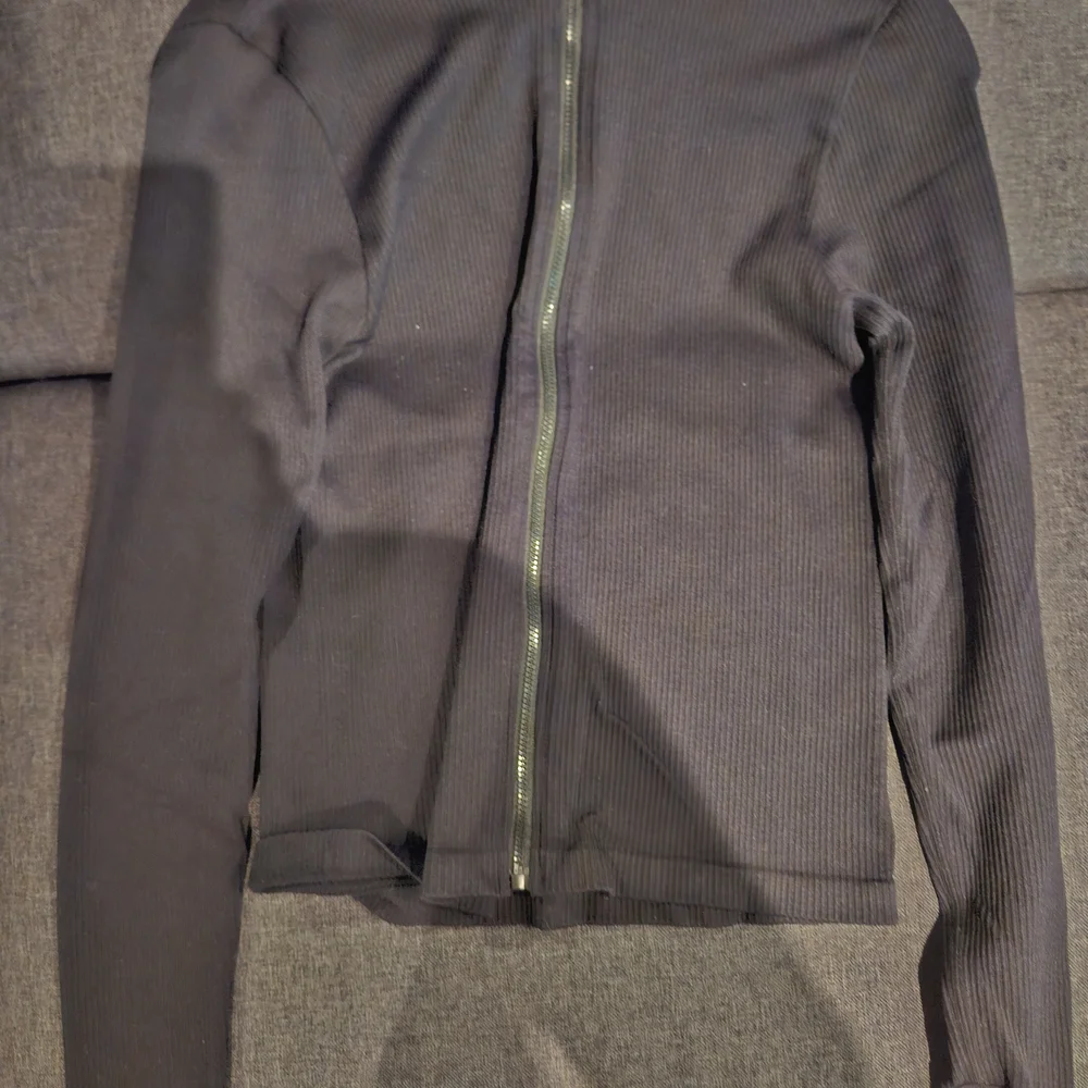 Women's Mauve Jacket - Picture 5 of 5